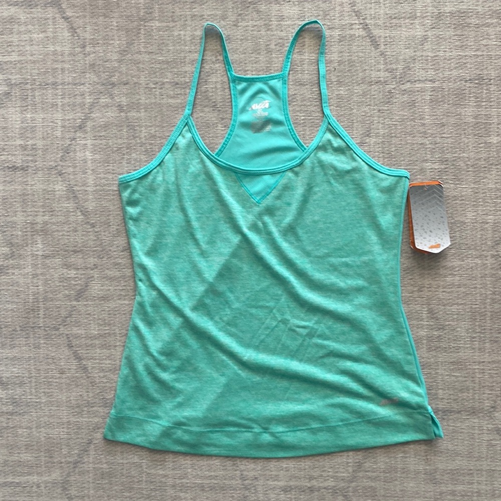 NWT Avia workout top